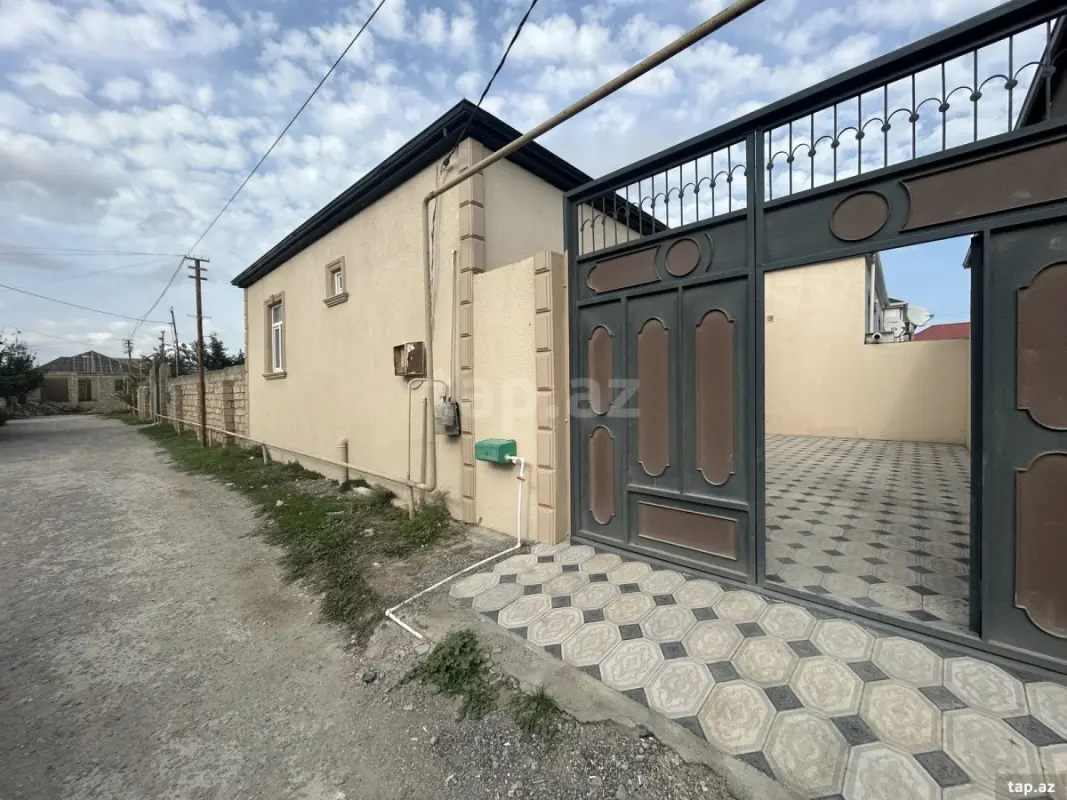 Satılır 3 otaqlı həyət evi 75 m²