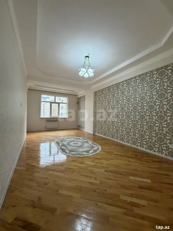 Satılır 2 otaqlı yeni tikili 78 m²