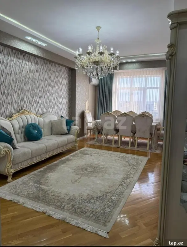 Kirayə verilir 3 otaqlı yeni tikili 130 m²