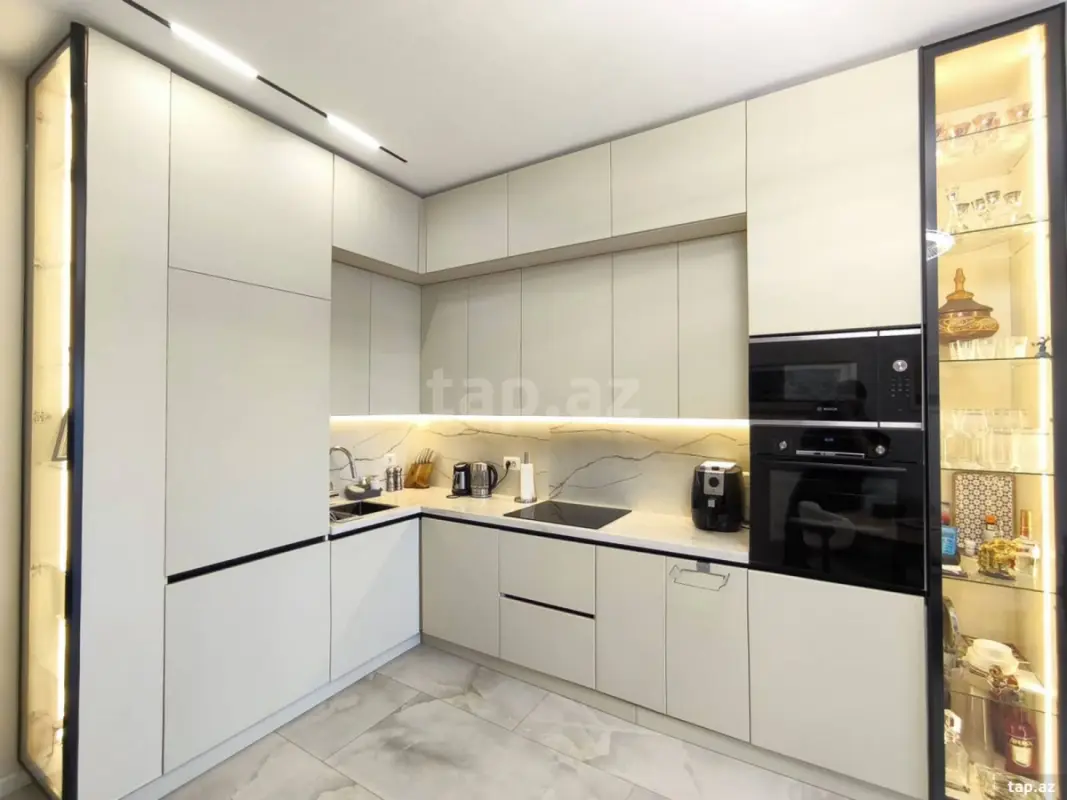 Satılır 3 otaqlı yeni tikili 91 m²