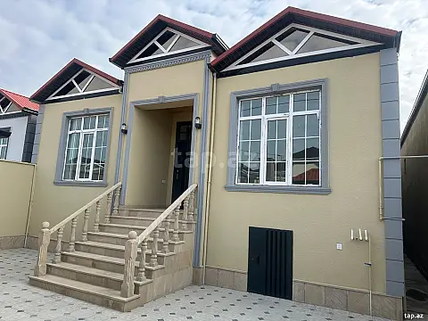 Satılır 4 otaqlı həyət evi 120 m² — Bakı 4 otaq 120.00 m²