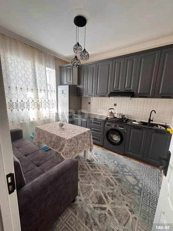 Satılır 2 otaqlı həyət evi 40 m²