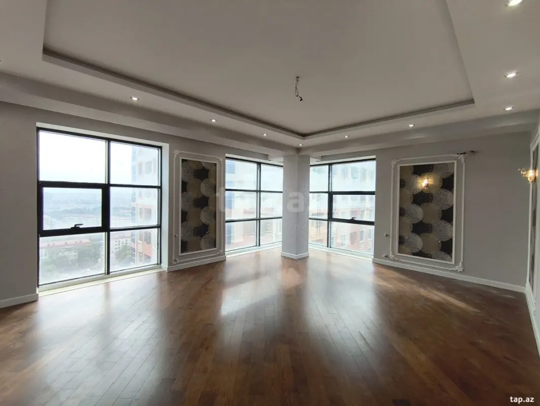Satılır 4 otaqlı yeni tikili 154 m²