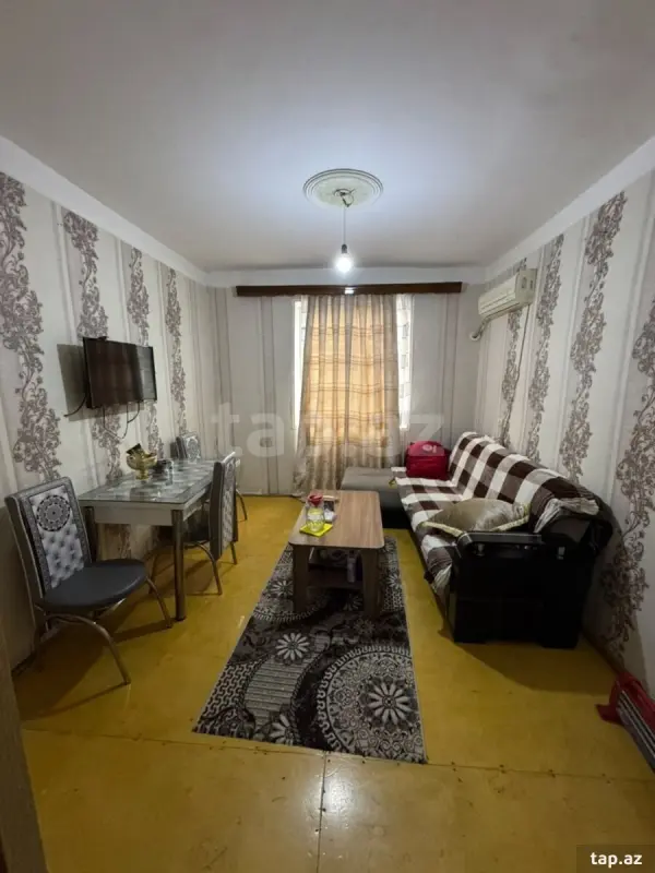 Satılır 3 otaqlı mənzil 54 m²