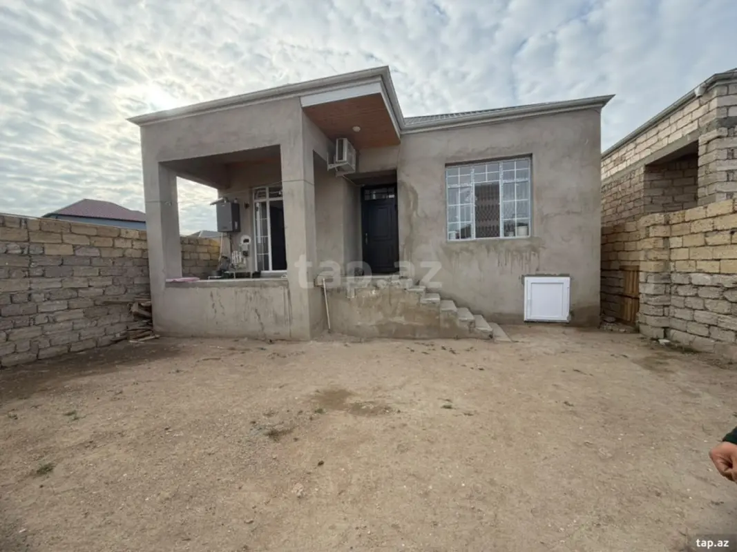 Satılır 3 otaqlı həyət evi 90 m²
