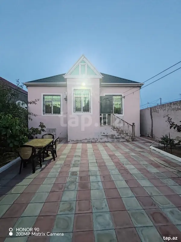 Satılır 3 otaqlı həyət evi 90 m²