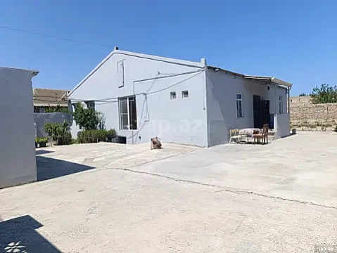 Satılır 4 otaqlı həyət evi 200 m² — Bakı, Buzovna 4 otaq 200.00 m²
