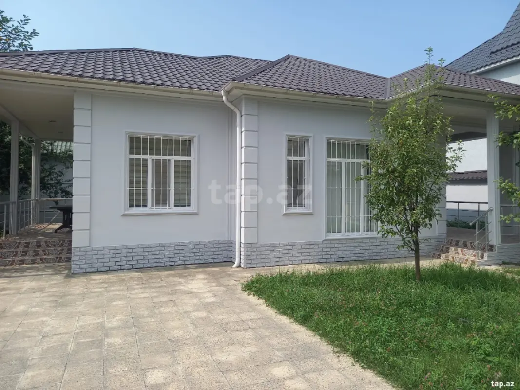 Satılır 4 otaqlı həyət evi 100 m²