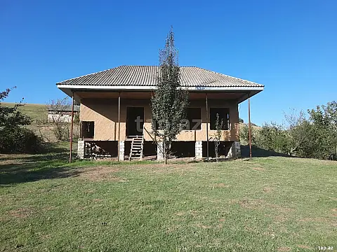Satılır 3 otaqlı həyət evi 140 m² — Lənkəran 3 otaq 140.00 m²