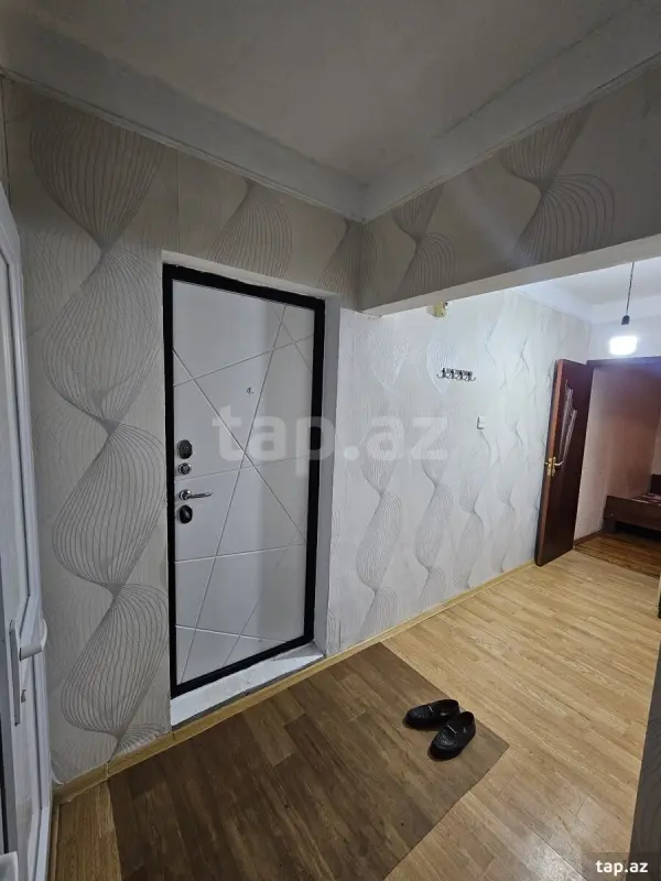 Kirayə verilir 2 otaqlı mənzil 90 m²