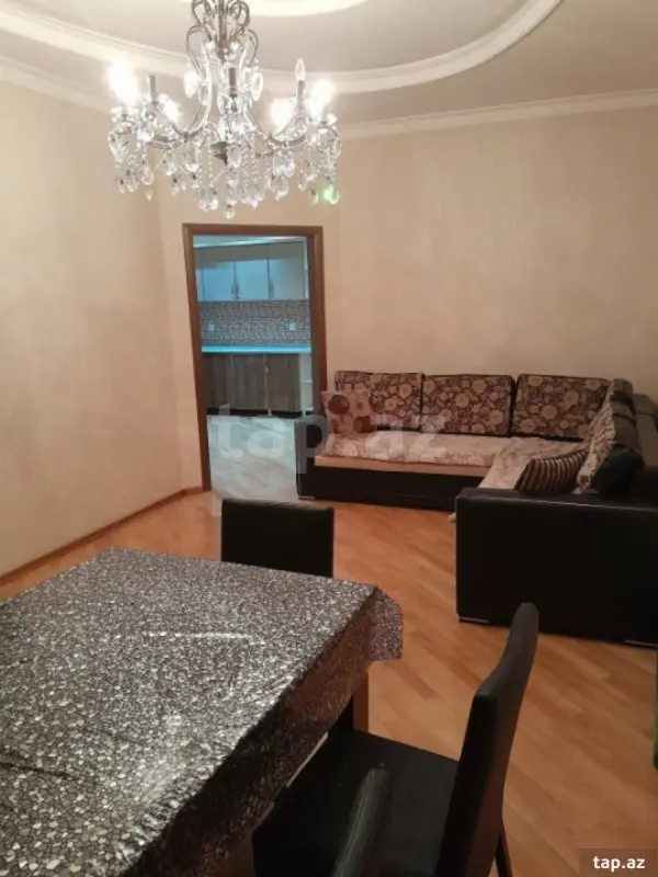 Kirayə verilir 2 otaqlı yeni tikili 85 m²