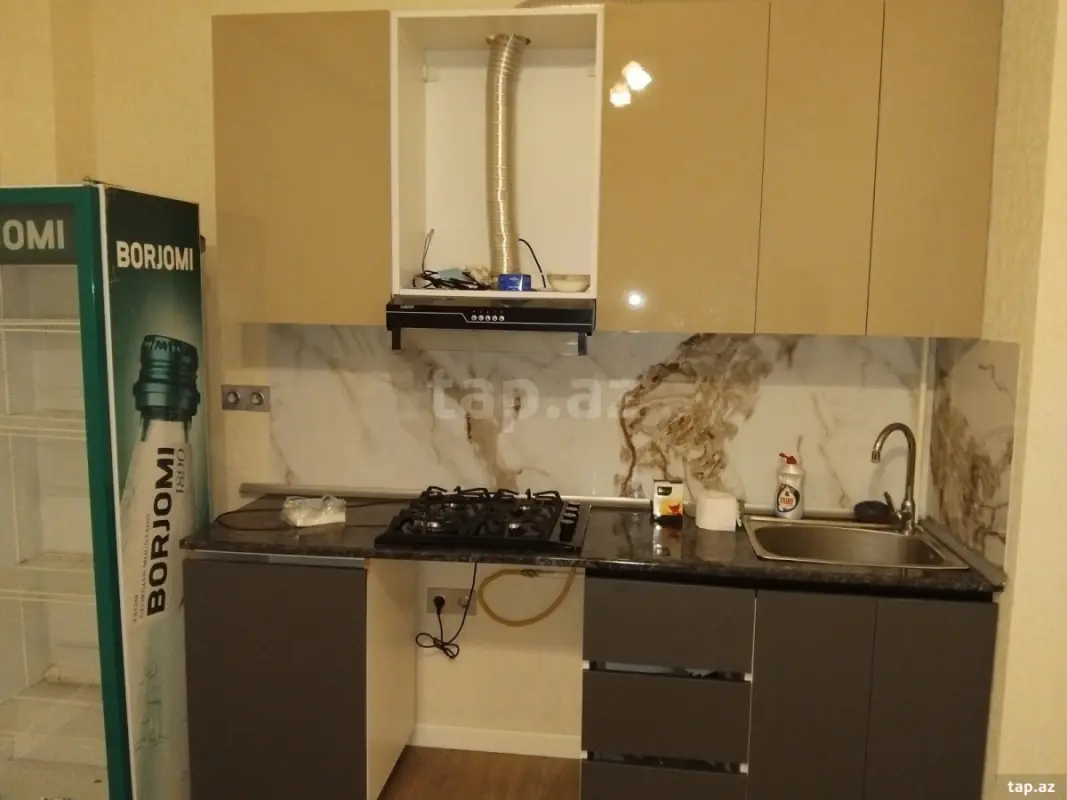 Kirayə verilir 2 otaqlı yeni tikili 50 m²