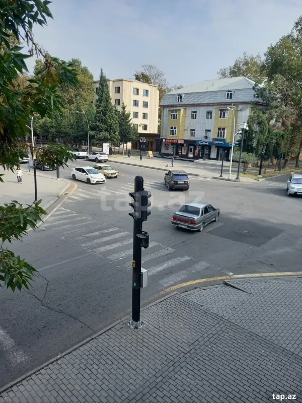 Satılır 2 otaqlı mənzil 53 m²