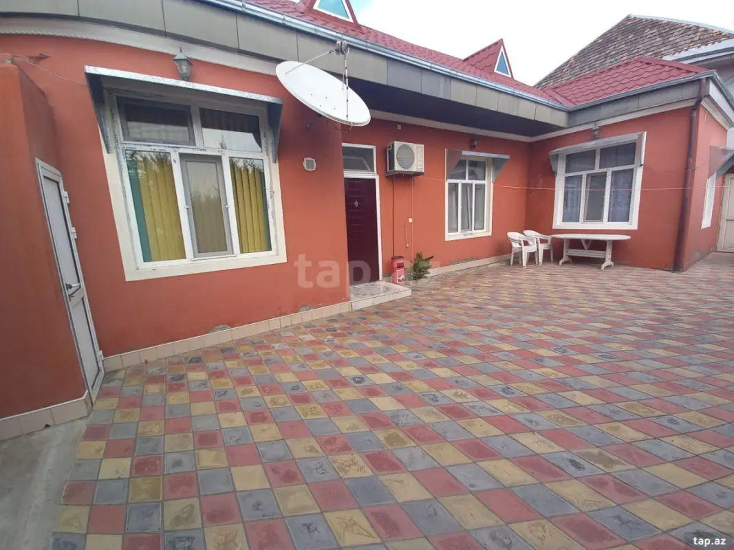 Satılır 3 otaqlı həyət evi 70 m²