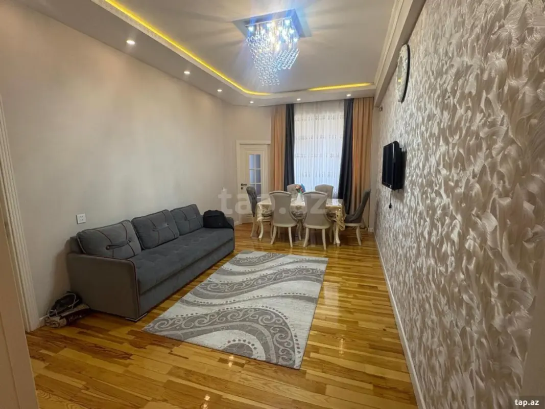 Satılır 3 otaqlı yeni tikili 76 m²