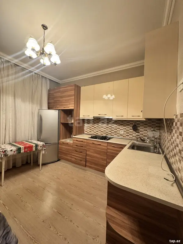 Satılır 2 otaqlı yeni tikili 85 m²