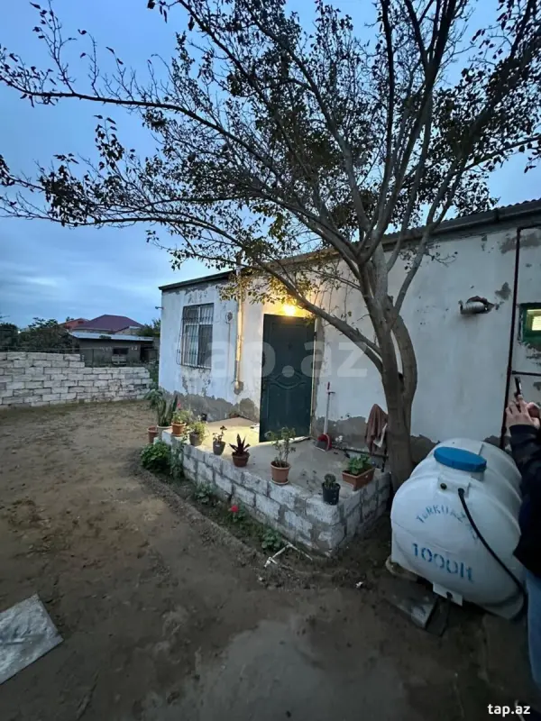 Satılır 2 otaqlı həyət evi 150 m²
