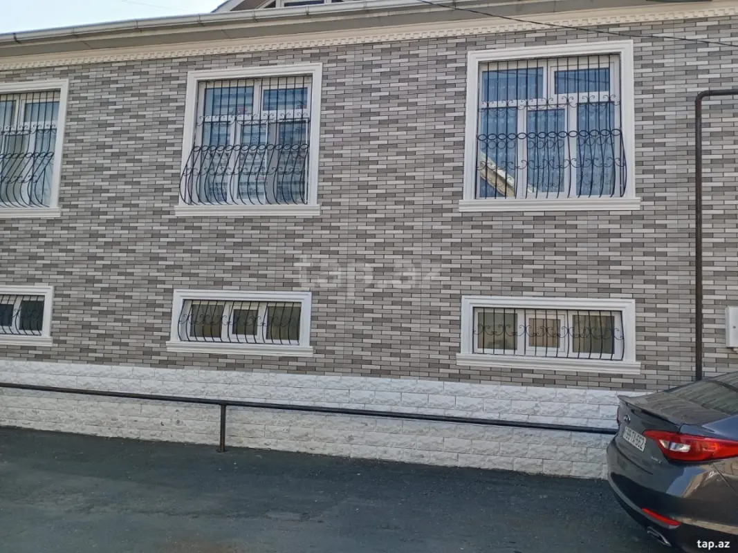 Satılır 7 otaqlı həyət evi 160 m²