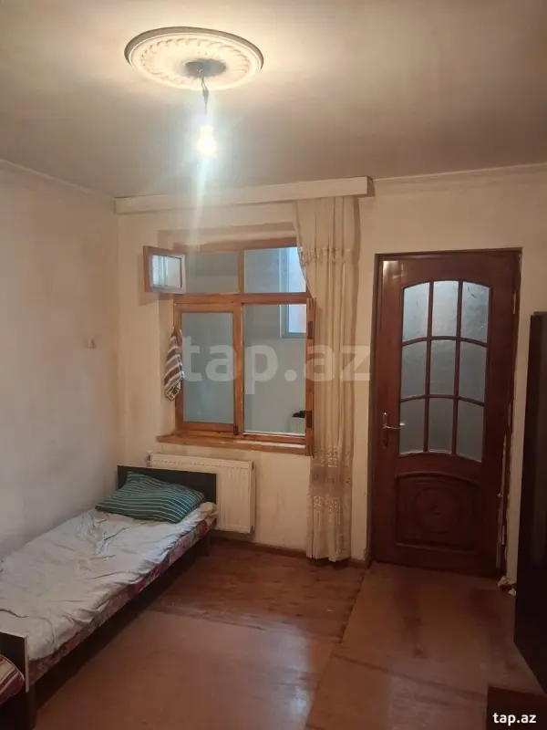 Kirayə verilir 1 otaqlı həyət evi 70 m²