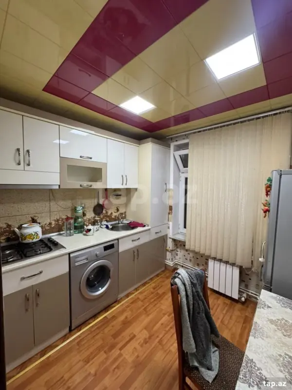 Kirayə verilir 1 otaqlı mənzil 40 m²