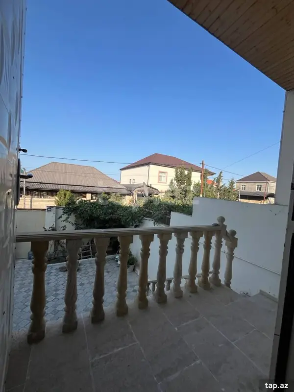 Satılır 3 otaqlı həyət evi 74 m²