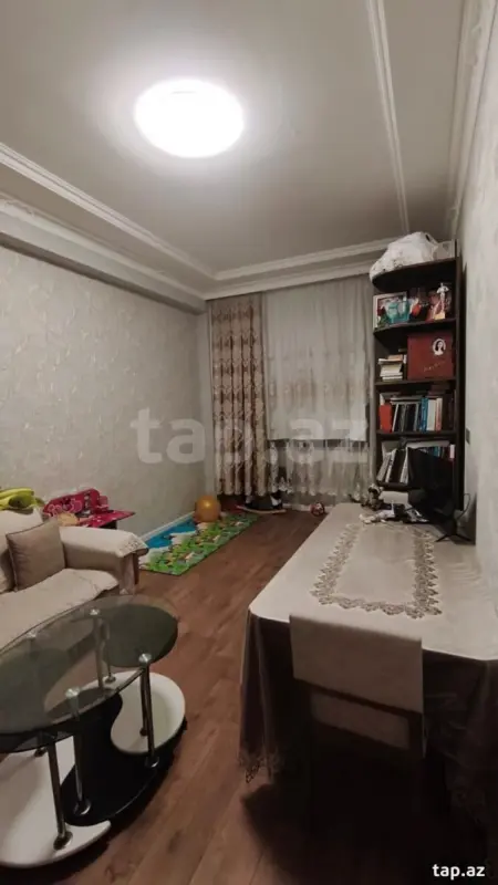 Kirayə verilir 2 otaqlı yeni tikili 56.2 m²