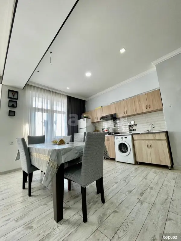 Kirayə verilir 3 otaqlı yeni tikili 70 m²