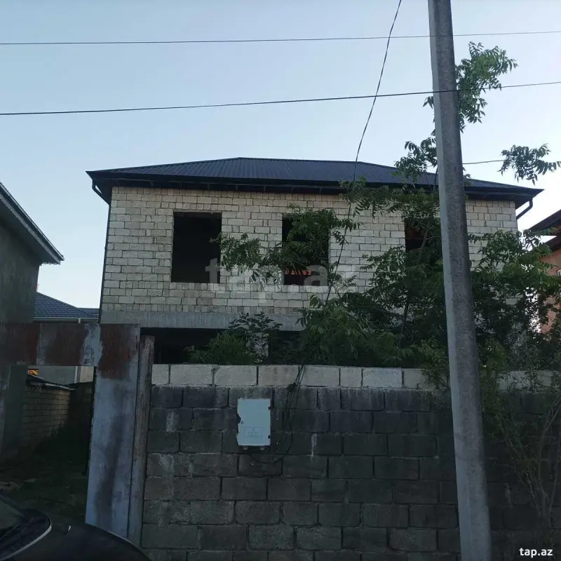 Satılır 5 otaqlı həyət evi 120 m²