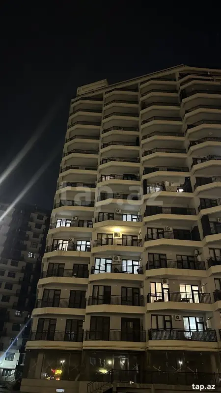 Kirayə verilir 2 otaqlı yeni tikili 73 m²