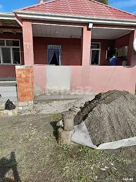Satılır 3 otaqlı həyət evi 110 m² — Quba 3 otaq 110.00 m²