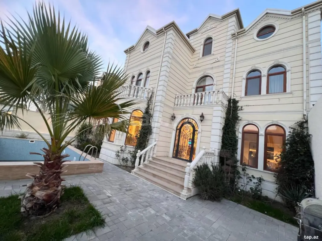 Kirayə verilir 7 otaqlı həyət evi 330 m²