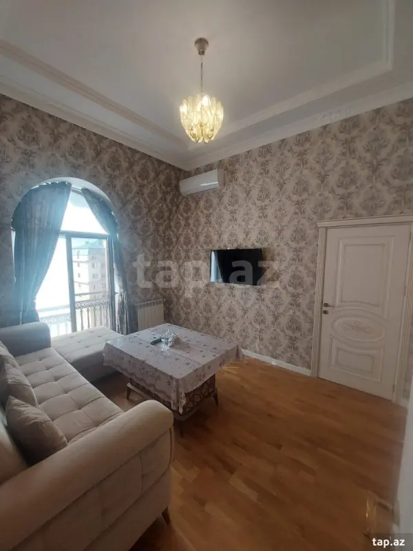 Kirayə verilir 3 otaqlı yeni tikili 67 m²