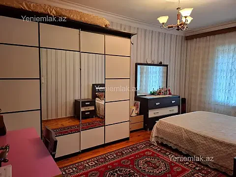 Satılır 4 otaqlı köhnə tikili 100 m² — Bakı, Yasamal 4 otaq 100.00 m²