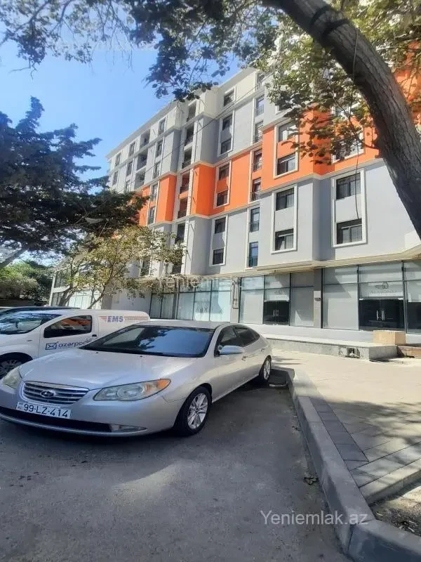 Satılır 2 otaqlı yeni tikili 70.3 m²