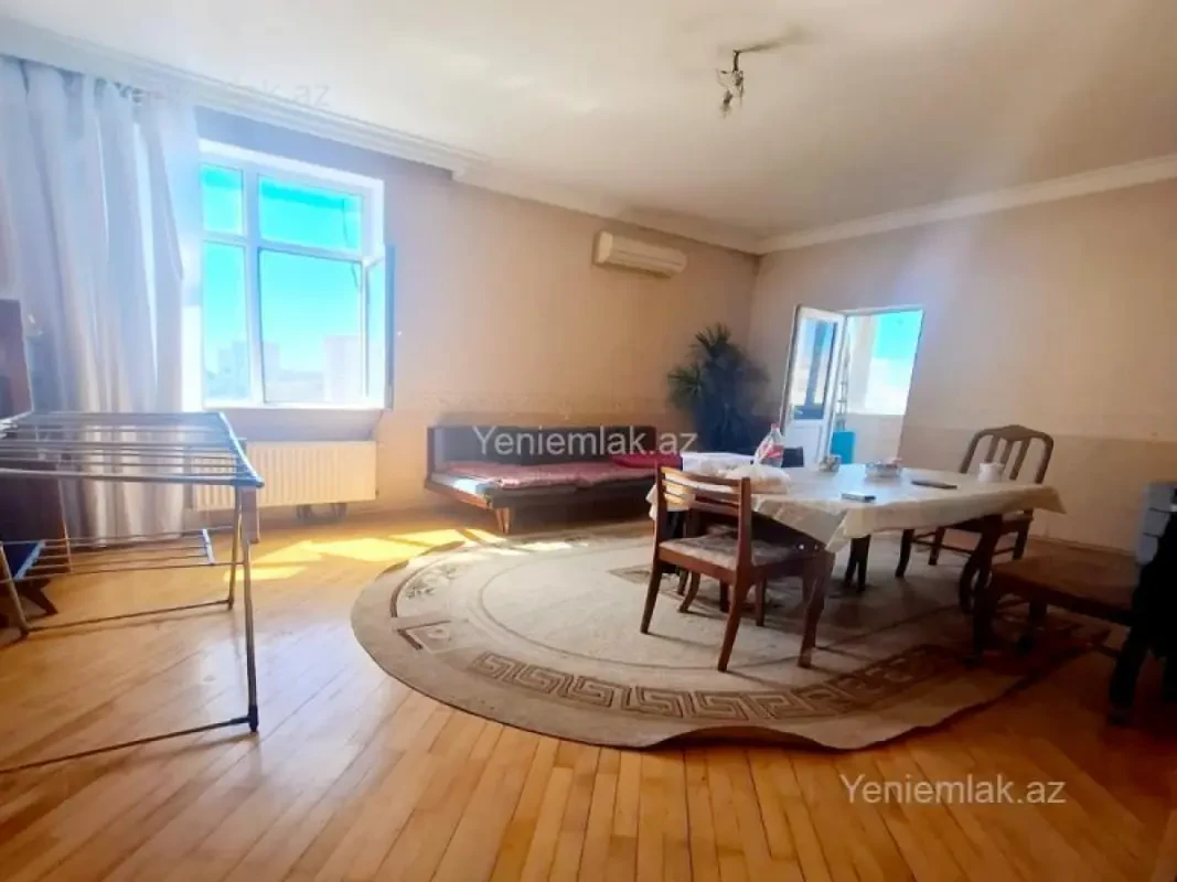 Satılır 3 otaqlı yeni tikili 88 m²