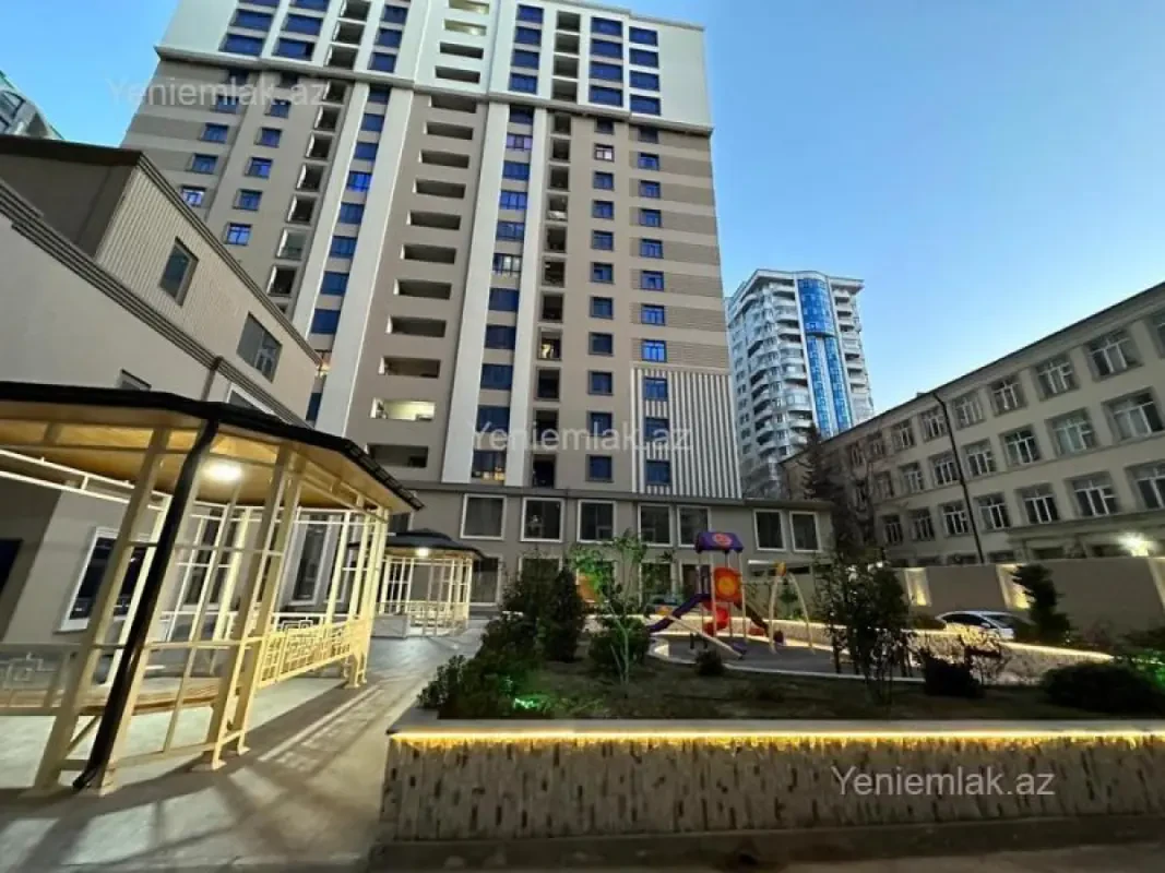 Satılır 3 otaqlı yeni tikili 96 m²