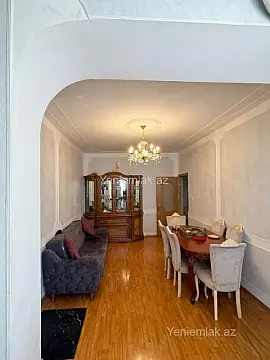 Satılır 4 otaqlı köhnə tikili 110 m² — Bakı, Nərimanov 4 otaq 110.00 m²
