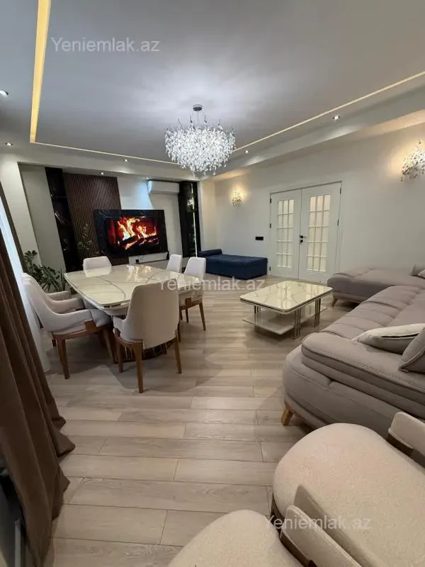 Satılır 3 otaqlı yeni tikili 137.5 m²