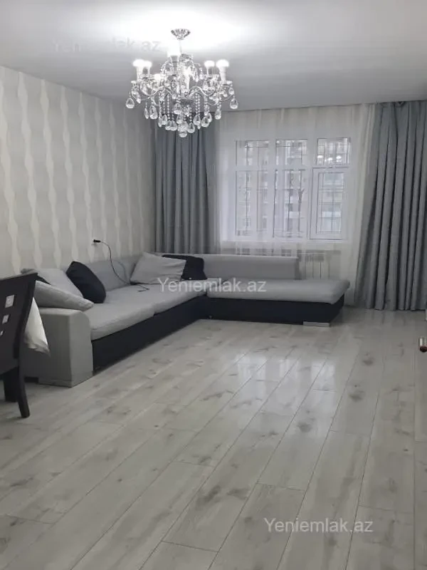 Satılır 5 otaqlı köhnə tikili 115 m²