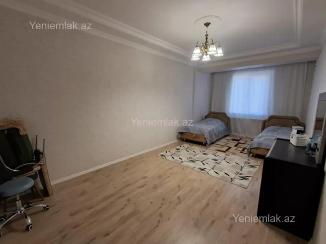 Satılır 2 otaqlı yeni tikili 74 m²