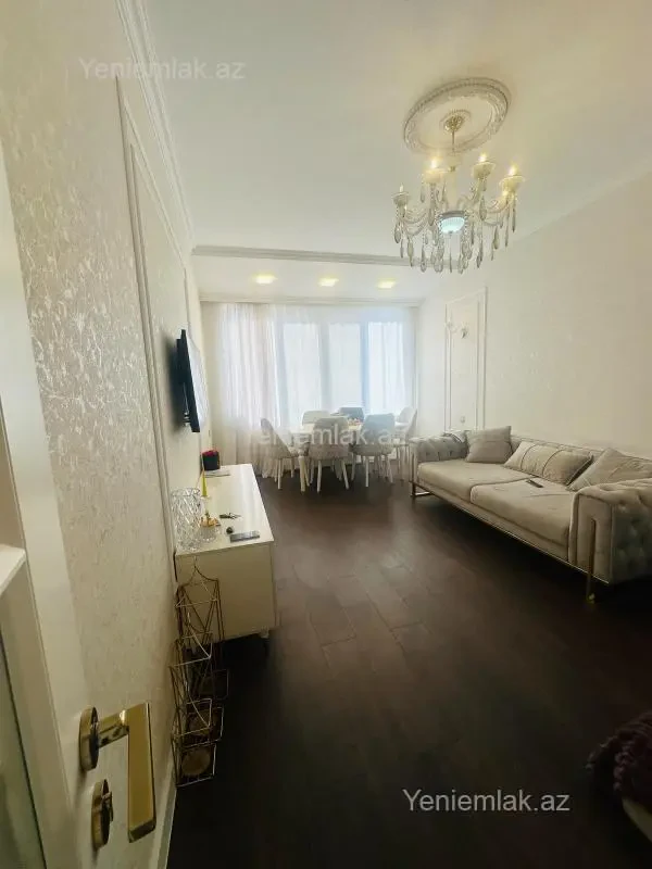 Satılır 3 otaqlı yeni tikili 105 m²