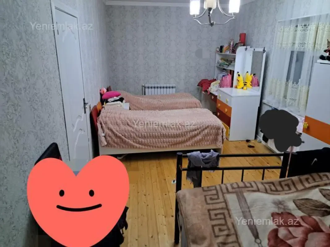 Satılır 4 otaqlı həyət evi 180 m²