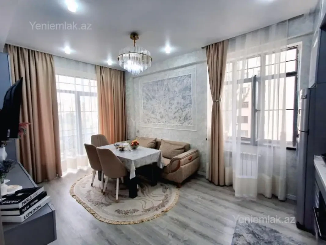 Satılır 3 otaqlı yeni tikili 70 m²