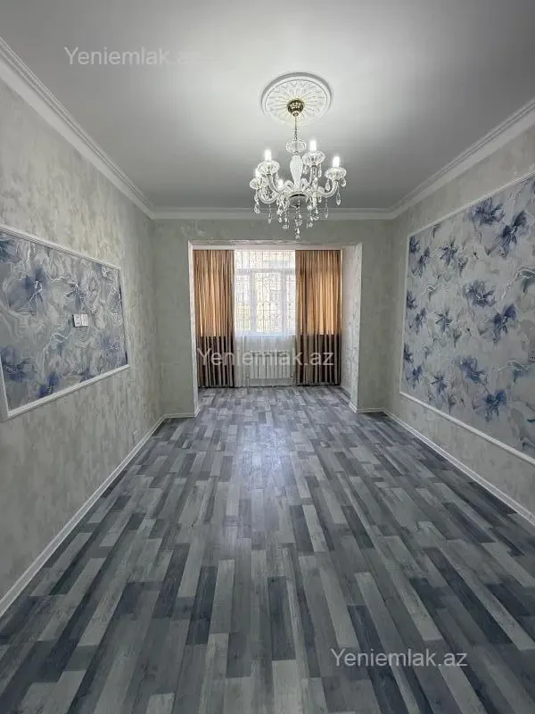 Satılır 3 otaqlı köhnə tikili 70 m²