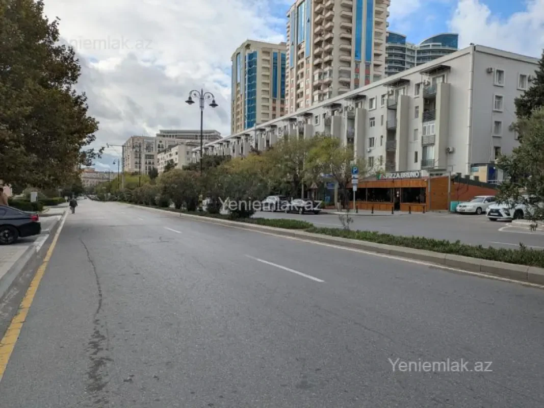 Satılır 2 otaqlı köhnə tikili 50 m²
