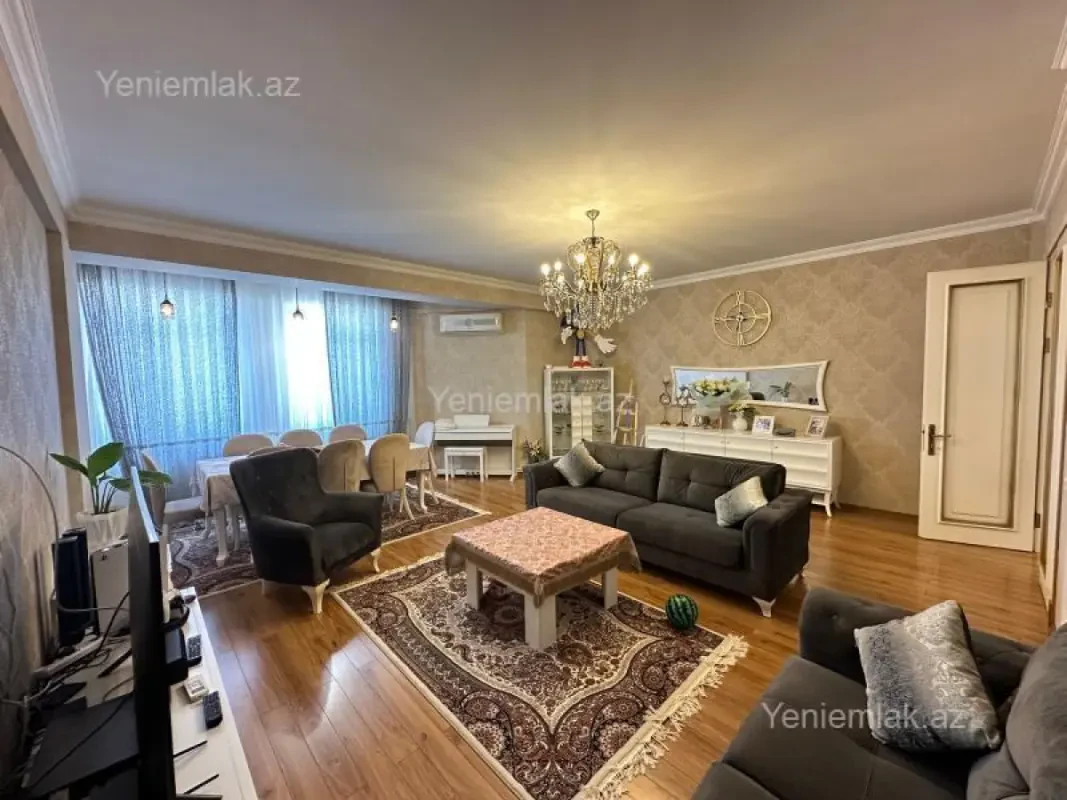 Satılır 3 otaqlı yeni tikili 147 m²