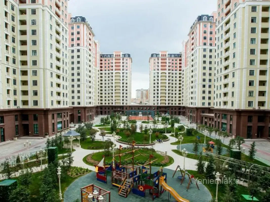 Satılır 2 otaqlı yeni tikili 76 m²