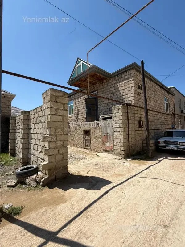 Satılır 4 otaqlı həyət evi 110 m²