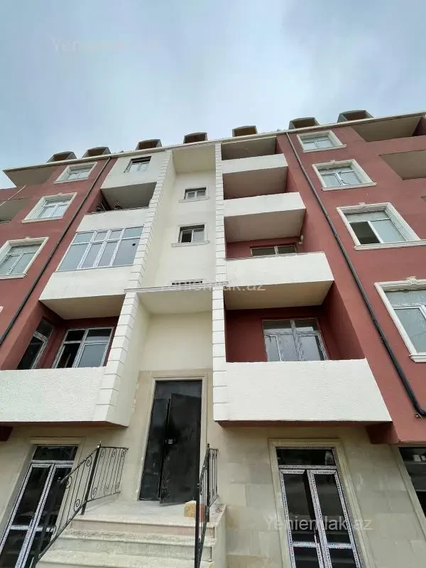 Satılır 3 otaqlı yeni tikili 64 m²