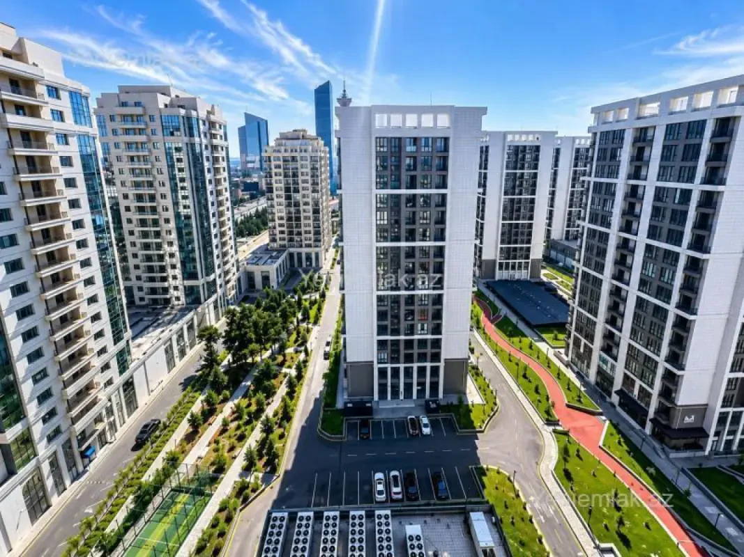 Satılır 4 otaqlı yeni tikili 173 m²